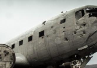 http://foter.com/photo/airplane-wrecked-plane-aircraft-crash-disaster/ CC0 1.0